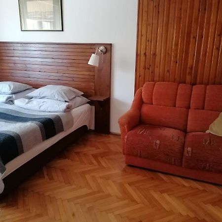 Szatmari Apartman Miskolc Bagian luar foto